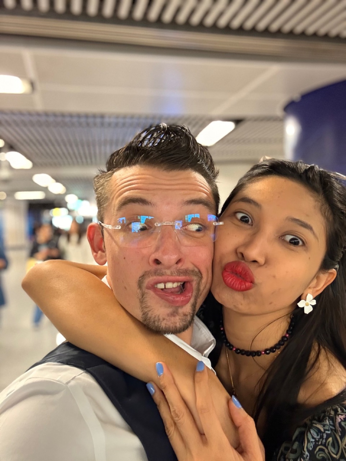 Adrien et Luci à Hong Kong